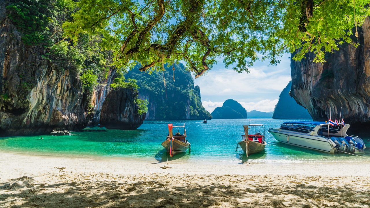 Andaman Tour Packages – Explore The Pristine Beauty of India’s Hidden Gem